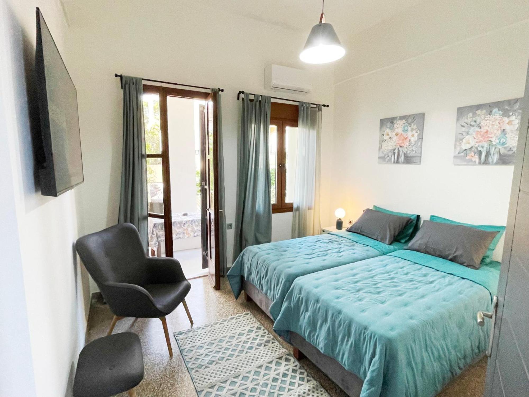 Naos-sea Front Vacation By Chania Center Feriehus Khania