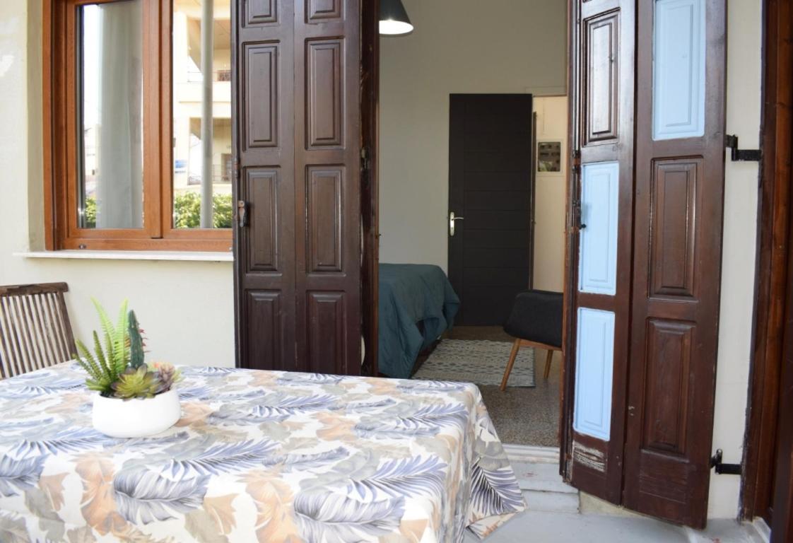 Naos-sea Front Vacation By Chania Center * Khania