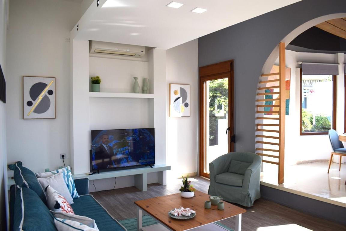 Feriehus Naos-sea Front Vacation By Chania Center