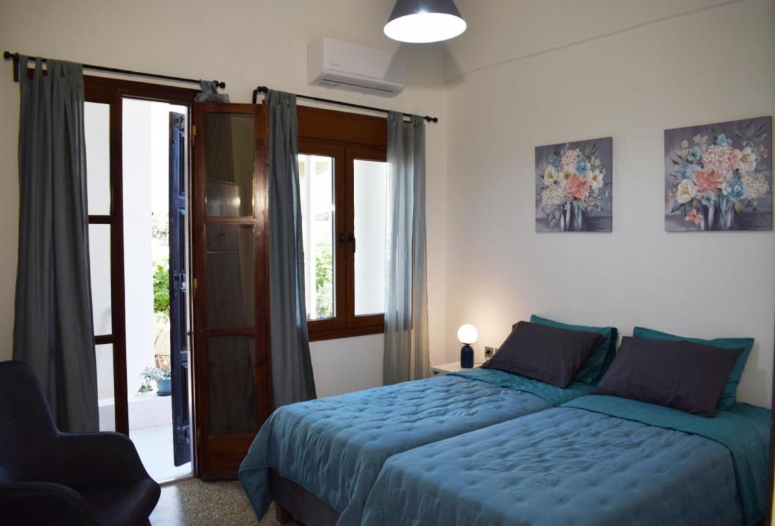 Naos-sea Front Vacation By Chania Center Feriehus *