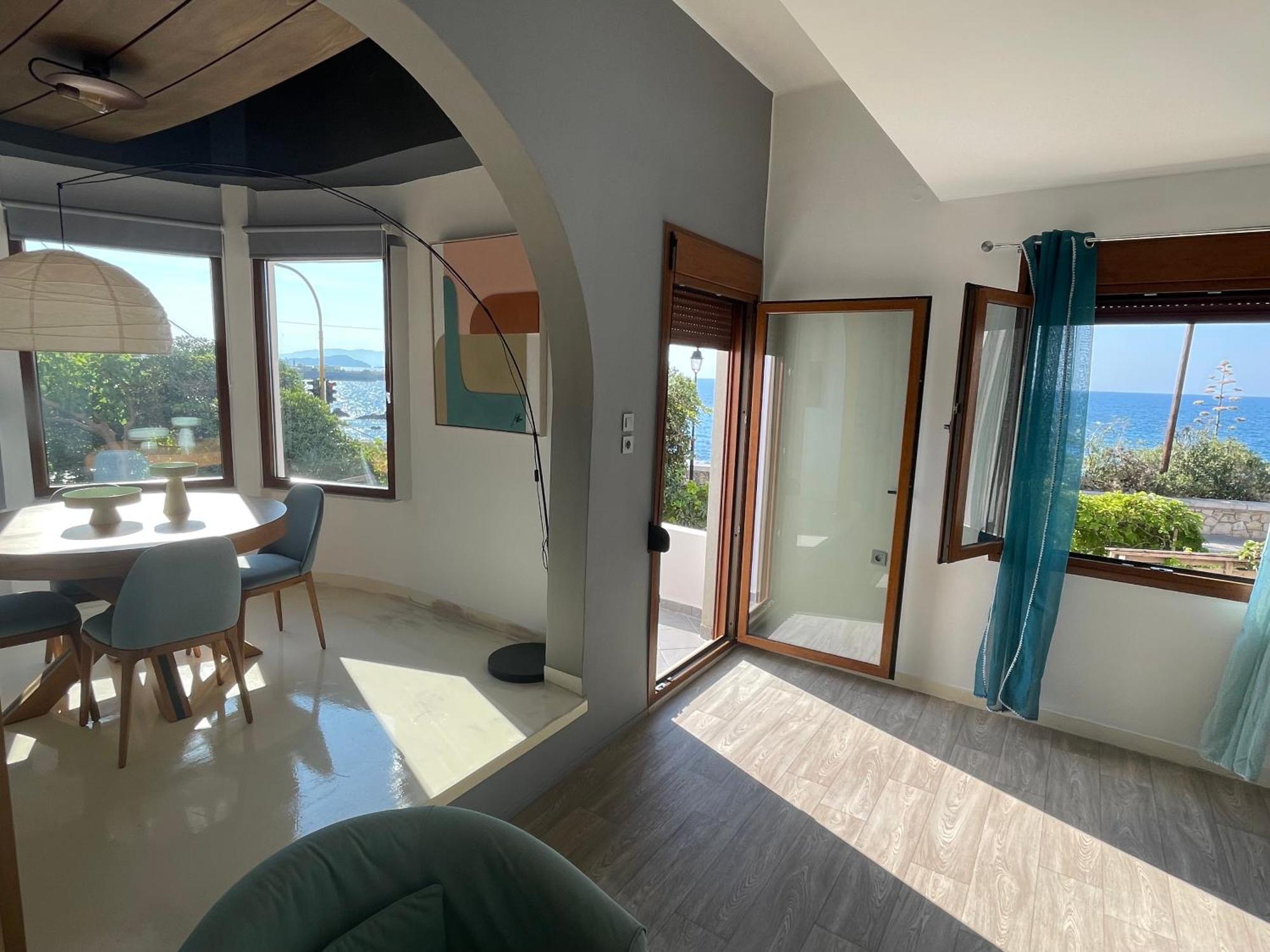 Naos-sea Front Vacation By Chania Center Feriehus *